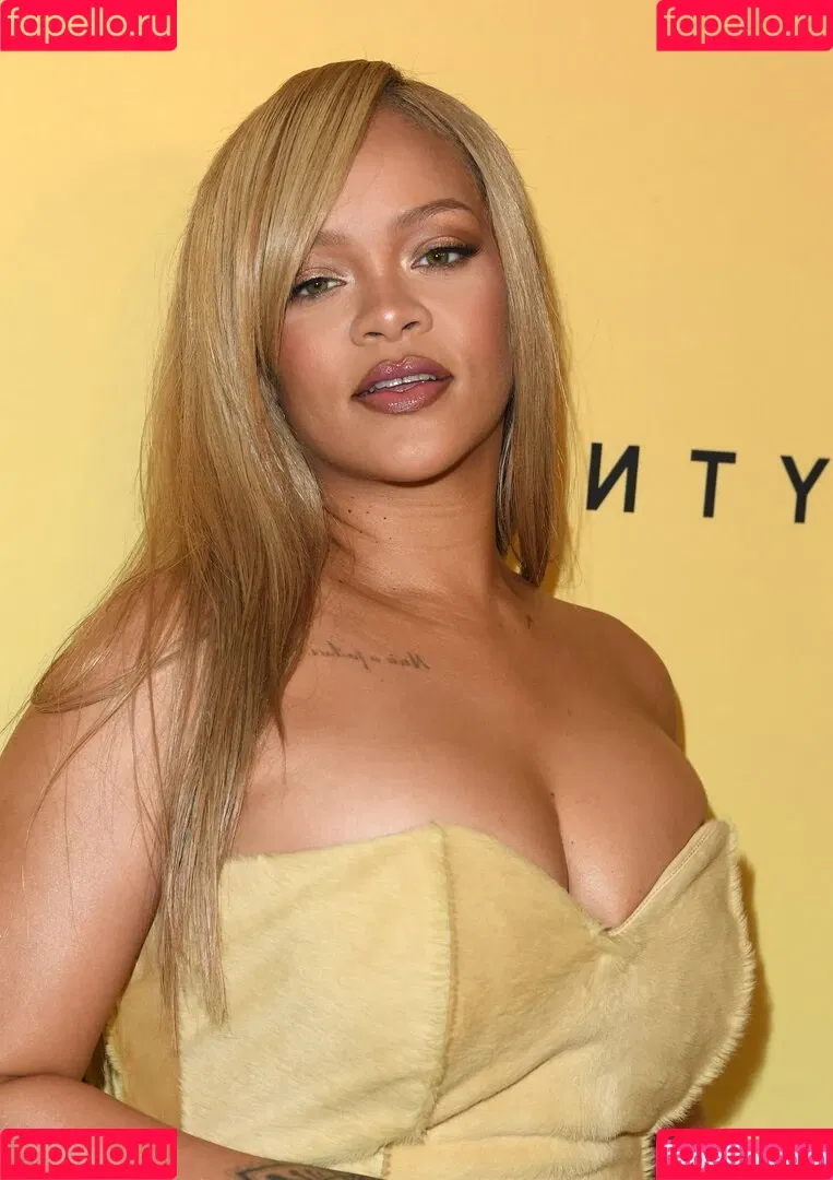 Rihanna / badgalriri Onlyfans Photo Gallery 