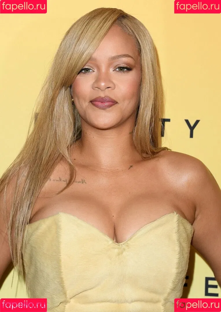 Rihanna / badgalriri Onlyfans Photo Gallery 