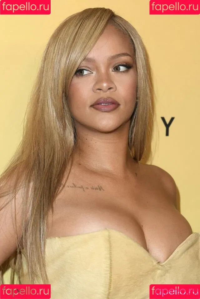 Rihanna / badgalriri Onlyfans Photo Gallery 
