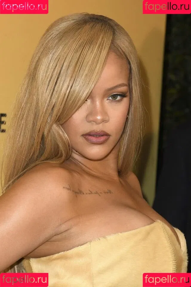 Rihanna / badgalriri Onlyfans Photo Gallery 