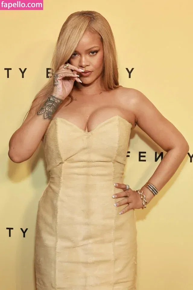 Rihanna / badgalriri Onlyfans Photo Gallery 