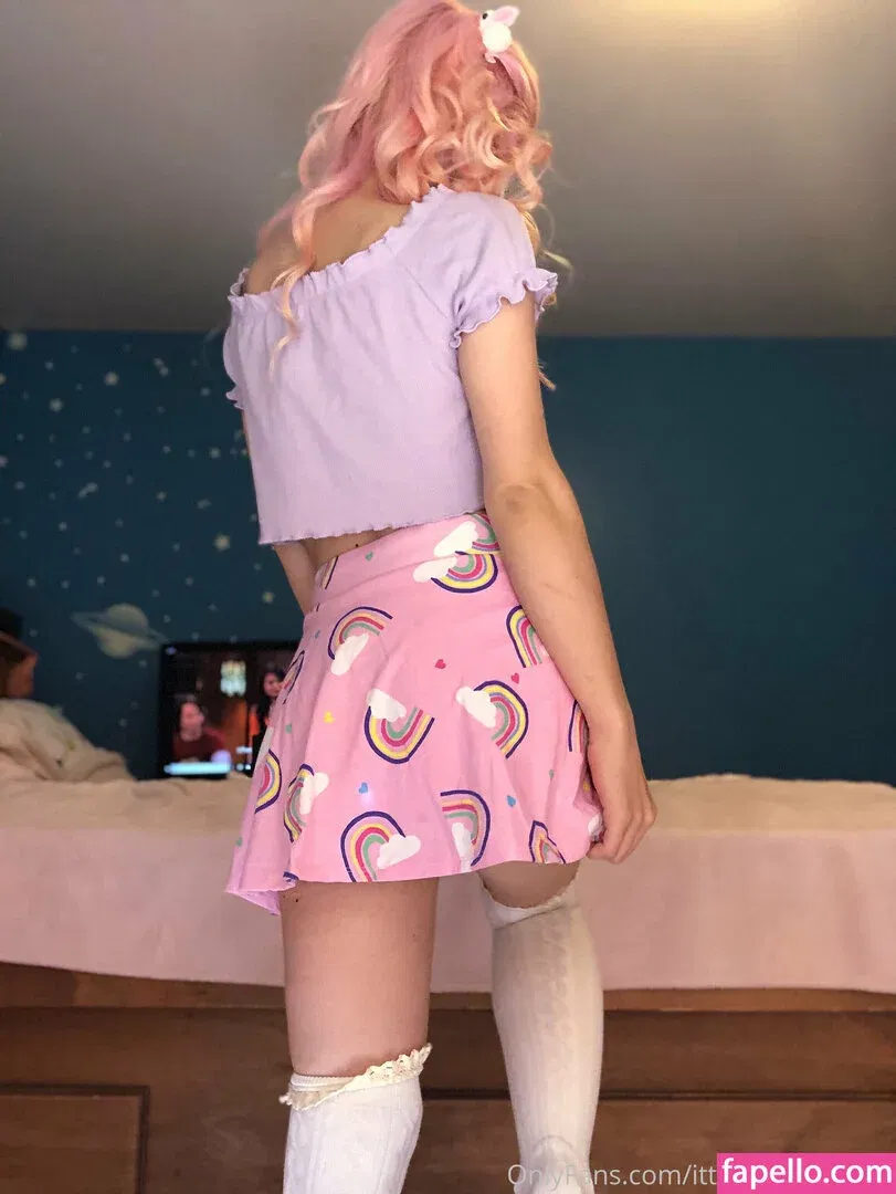 itty_bitty_baddie / ittybittybaddie Onlyfans Photo Gallery 