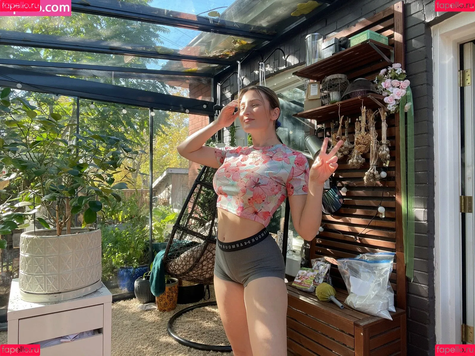 Holly Wolf / HollytWolf / hollywolf / veronicafettx / wolfofthewild Onlyfans Photo Gallery 