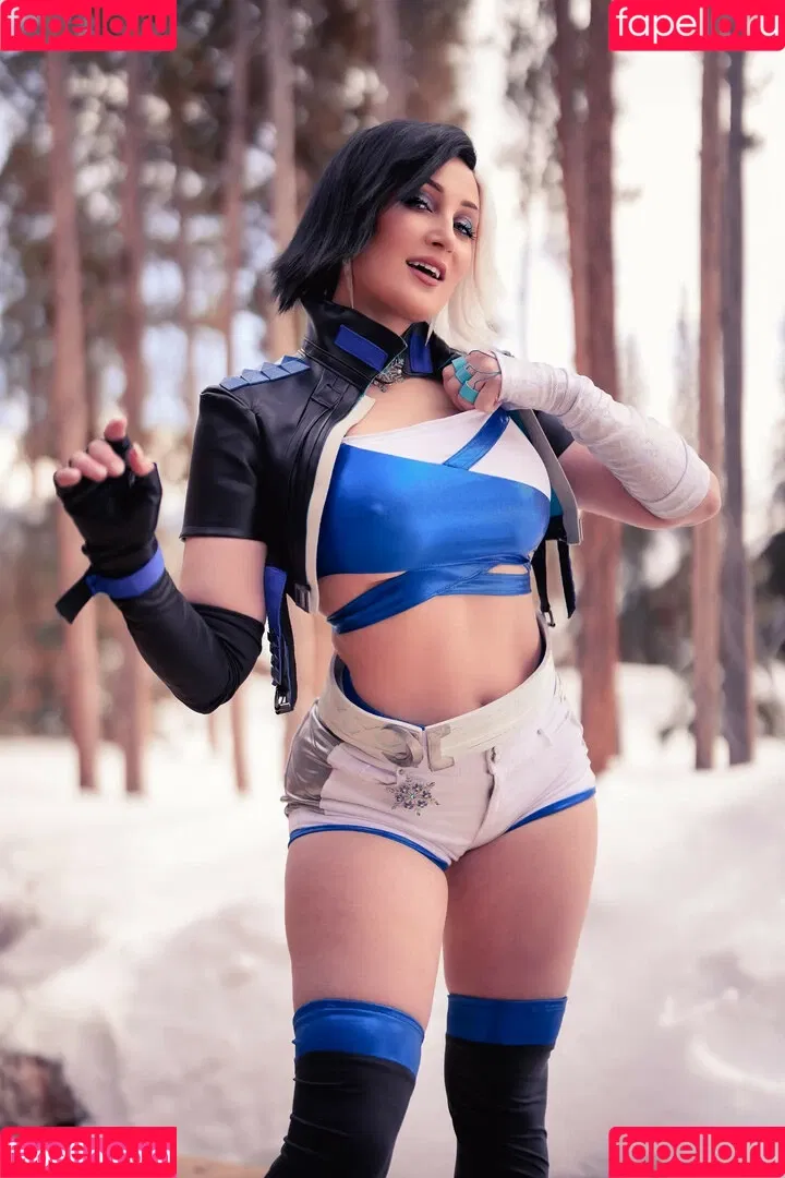 Holly Wolf / HollytWolf / hollywolf / veronicafettx / wolfofthewild Onlyfans Photo Gallery 