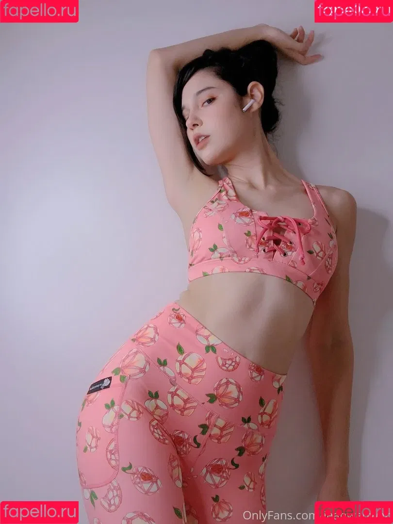 Jean Wanwan / jeanwanwan Onlyfans Photo Gallery 