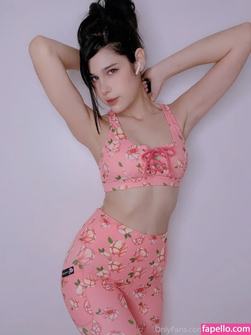 Jean Wanwan / jeanwanwan Onlyfans Photo Gallery 