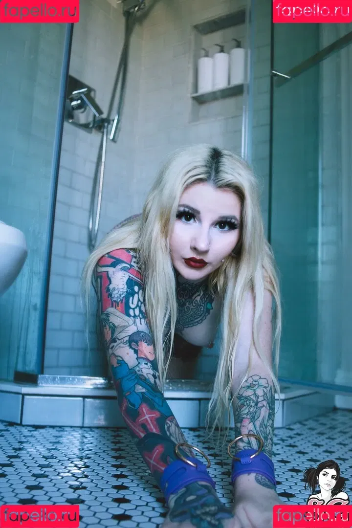 Sky Graves / WalkingWoounded / WooundedWaifu / walkingwoundedoh Onlyfans Photo Gallery 