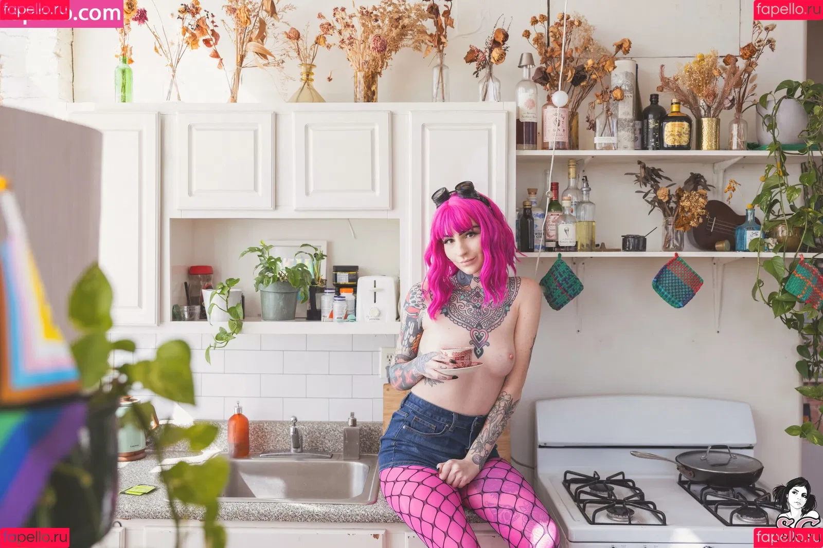 Sky Graves / WalkingWoounded / WooundedWaifu / walkingwoundedoh Onlyfans Photo Gallery 
