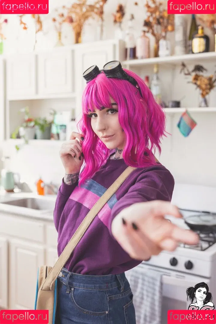 Sky Graves / WalkingWoounded / WooundedWaifu / walkingwoundedoh Onlyfans Photo Gallery 