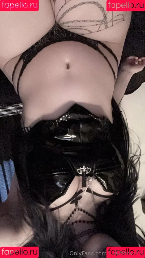 kissingrazors Onlyfans Photo Gallery 