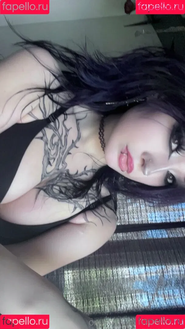 kissingrazors Onlyfans Photo Gallery 
