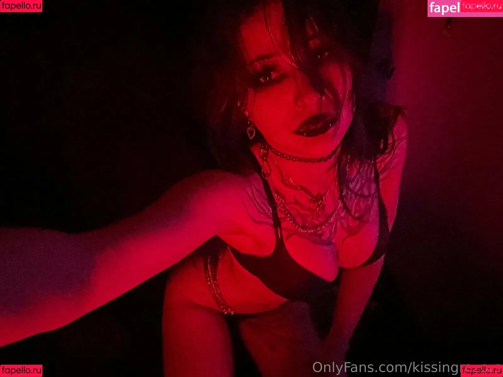 kissingrazors Onlyfans Photo Gallery 