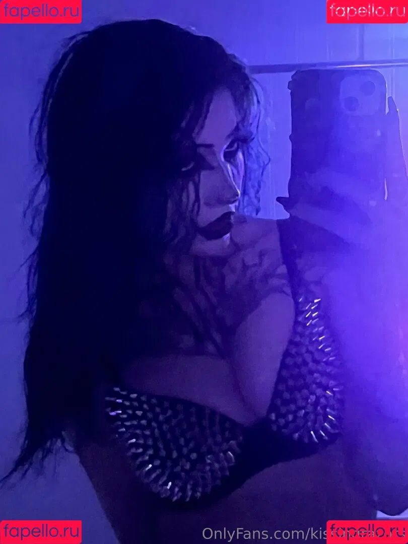 kissingrazors Onlyfans Photo Gallery 
