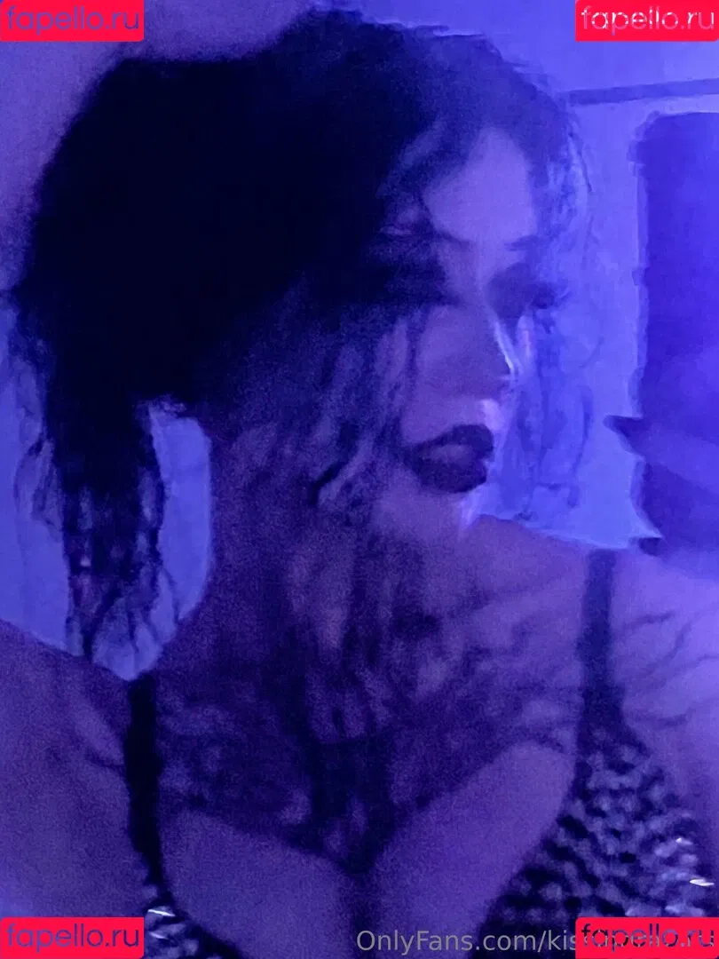 kissingrazors Onlyfans Photo Gallery 