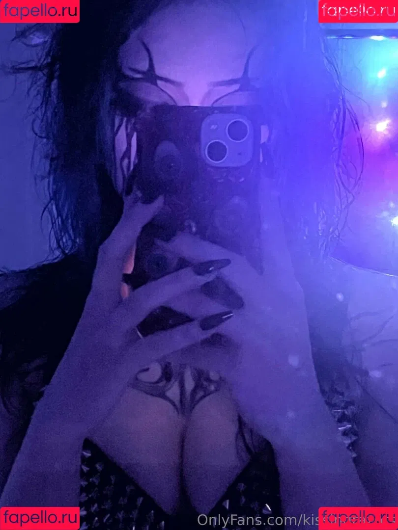 kissingrazors Onlyfans Photo Gallery 