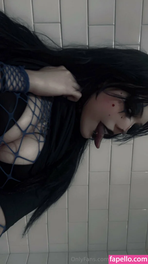 kissingrazors Onlyfans Photo Gallery 