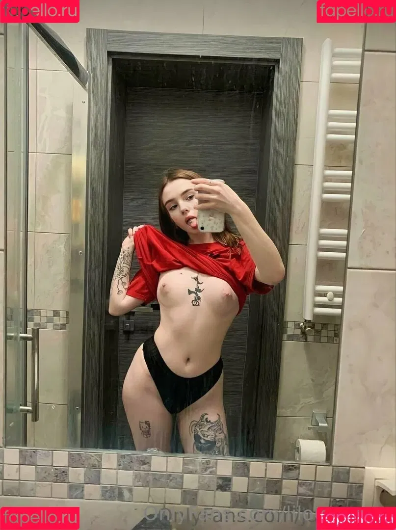 Puzzled_Win631 / https: / liloo-moon / liloo_moon / lilu_moon_live Onlyfans Photo Gallery 