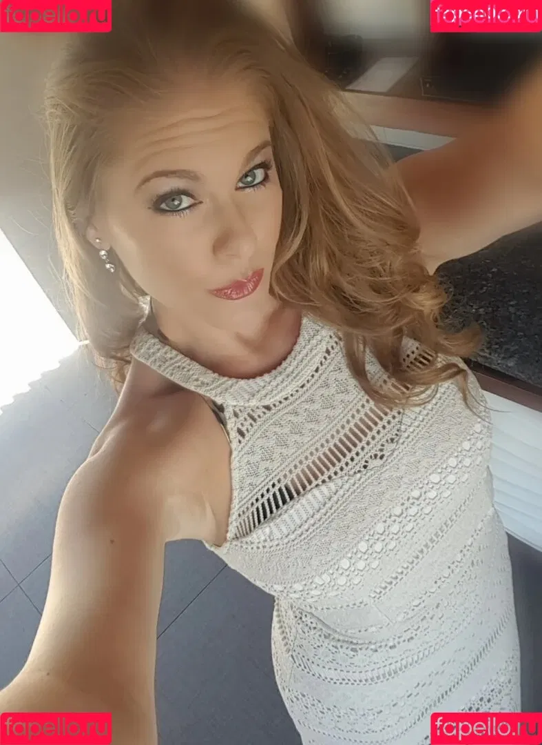 LasVegasHotwife / lasvegashotwife69 Onlyfans Photo Gallery 