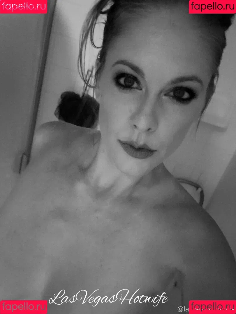 LasVegasHotwife / lasvegashotwife69 Onlyfans Photo Gallery 