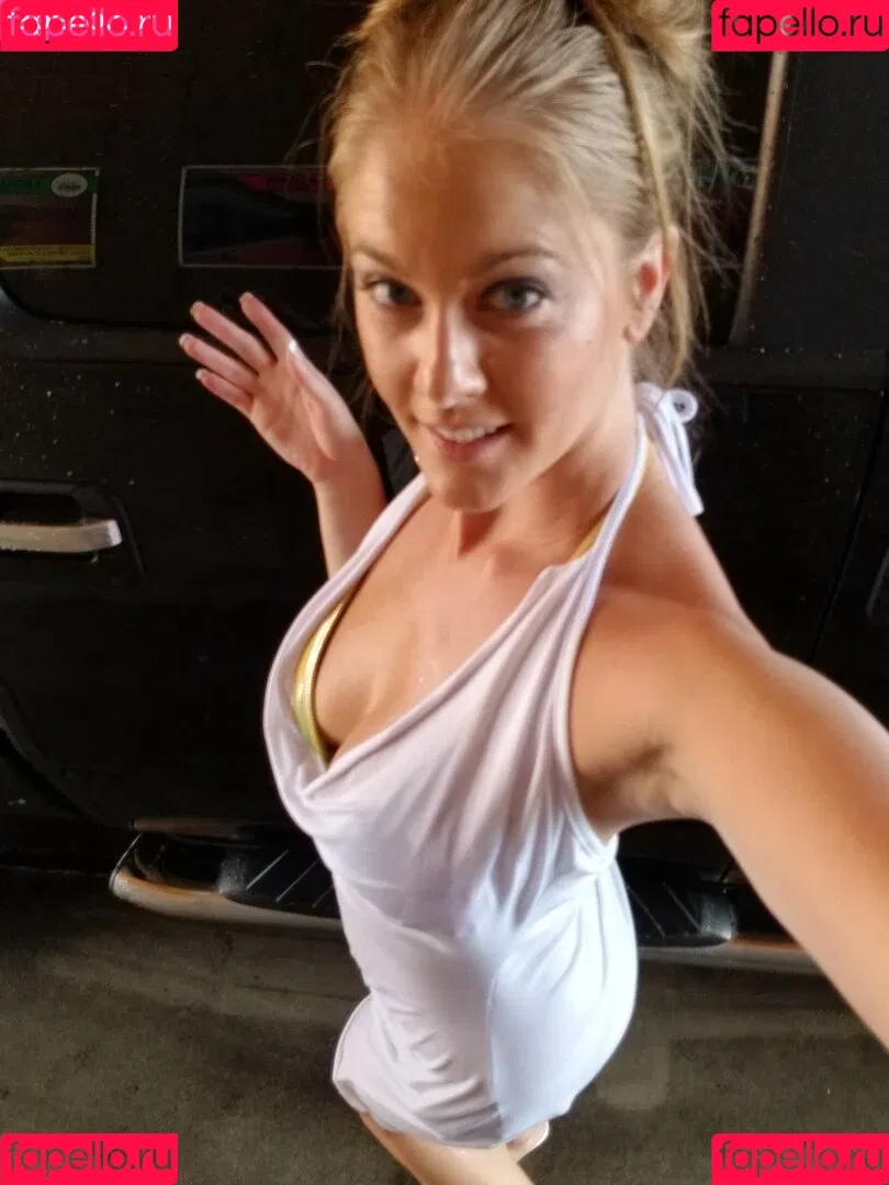 LasVegasHotwife / lasvegashotwife69 Onlyfans Photo Gallery 