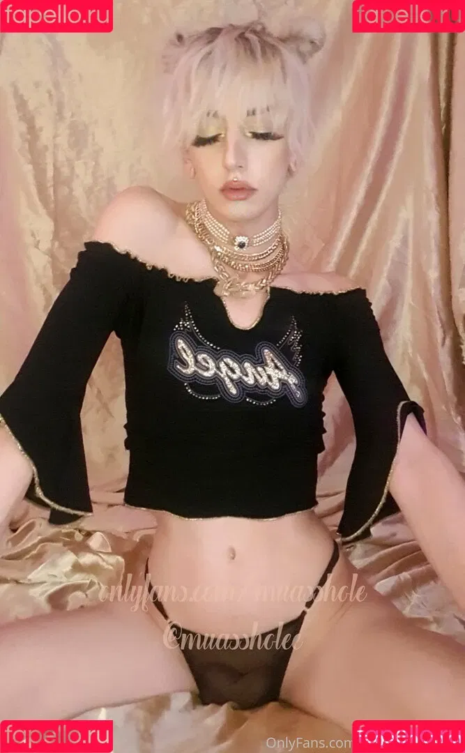 ImplyingDonut / LittleMapleBerry / littlemapleb Onlyfans Photo Gallery 