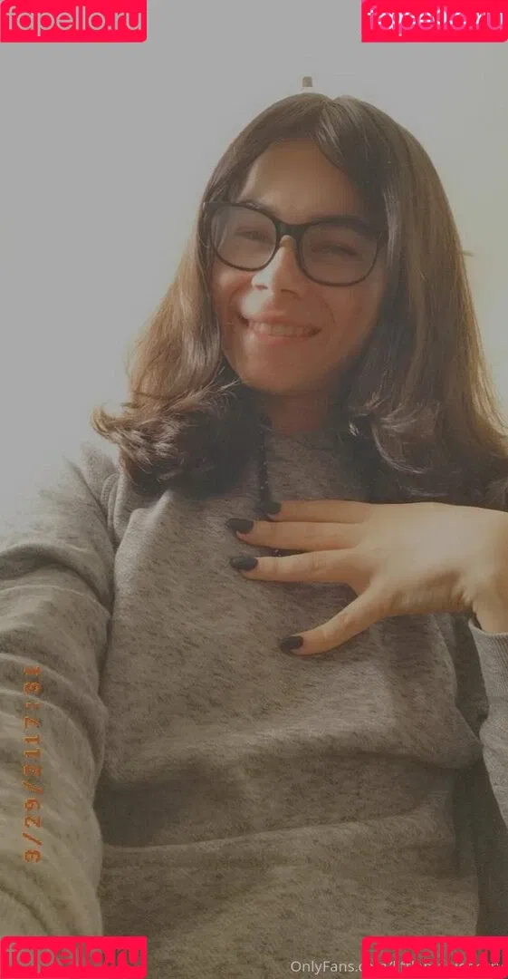 ImplyingDonut / LittleMapleBerry / littlemapleb Onlyfans Photo Gallery 