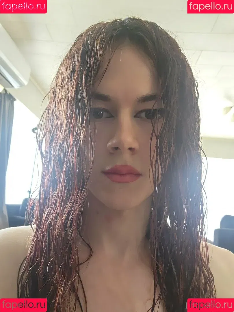 ImplyingDonut / LittleMapleBerry / littlemapleb Onlyfans Photo Gallery 