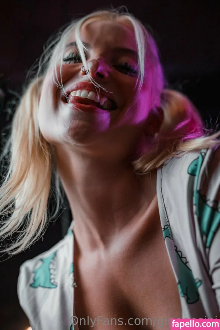 Giovanna Genesini / gigenesini_ Onlyfans Photo Gallery 