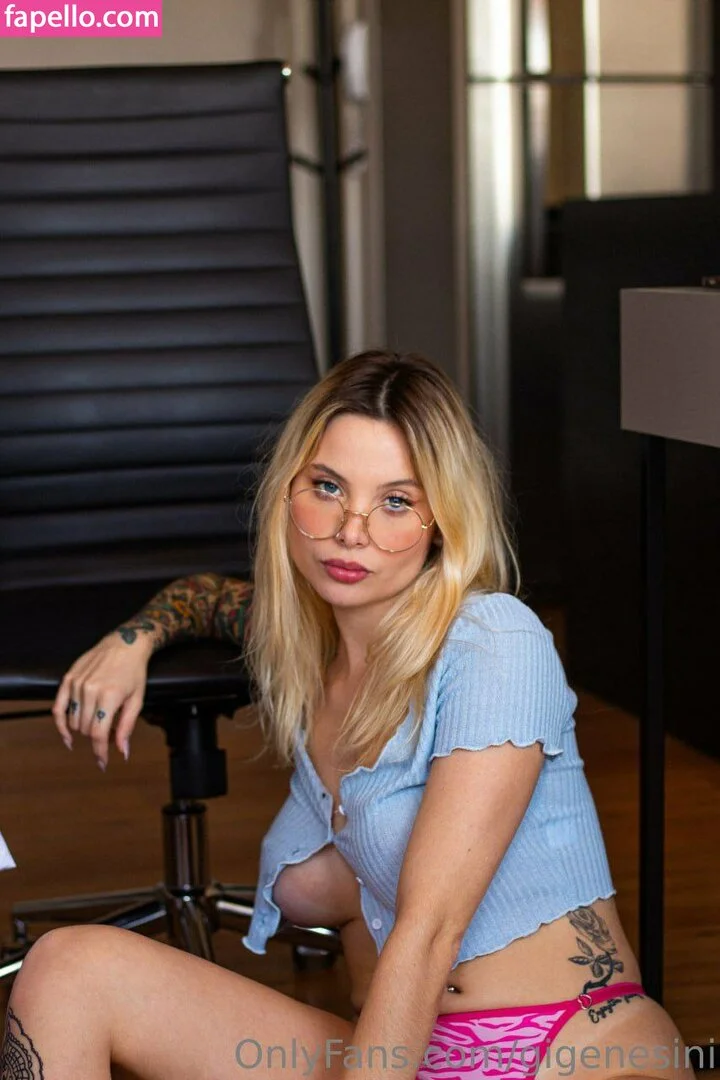 Giovanna Genesini / gigenesini_ Onlyfans Photo Gallery 