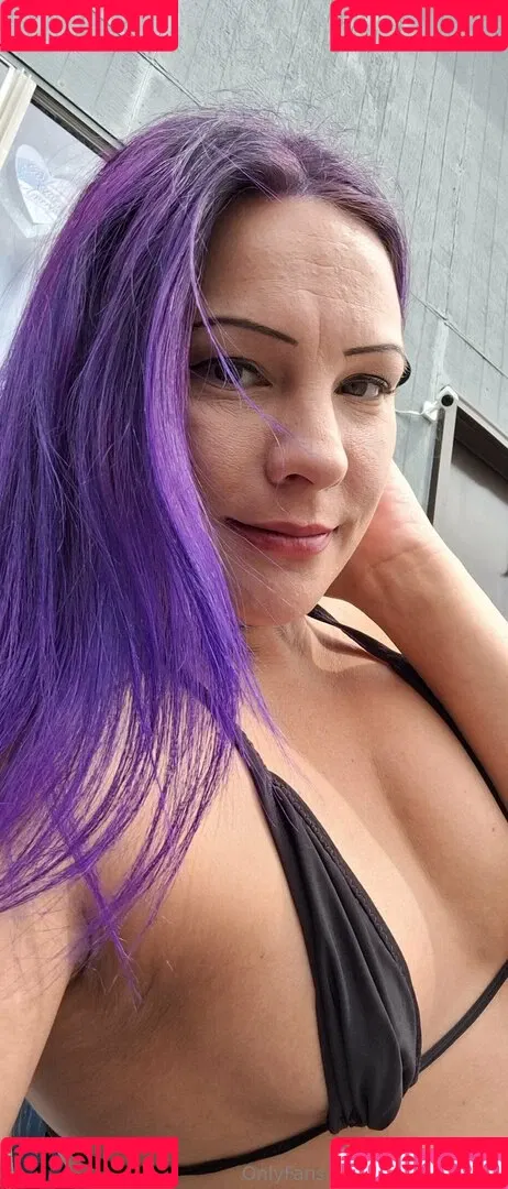 phoebe420_ / phoebe69420 Onlyfans Photo Gallery 