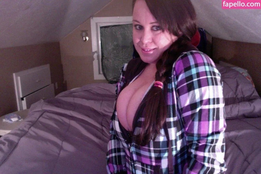 phoebe420_ / phoebe69420 Onlyfans Photo Gallery 