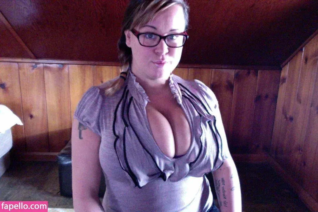 phoebe420_ / phoebe69420 Onlyfans Photo Gallery 