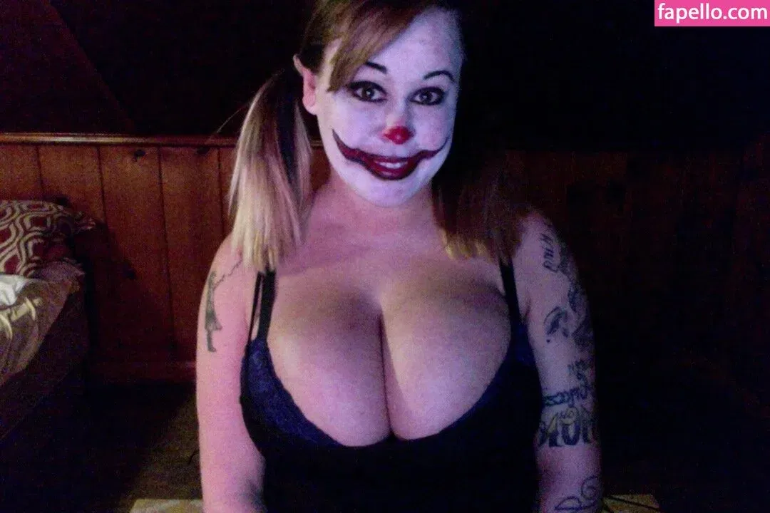 phoebe420_ / phoebe69420 Onlyfans Photo Gallery 