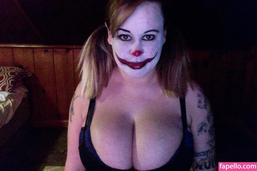 phoebe420_ / phoebe69420 Onlyfans Photo Gallery 