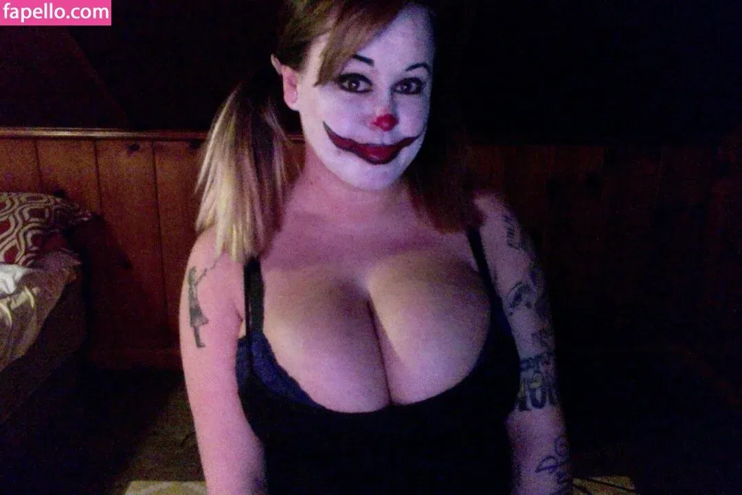 phoebe420_ / phoebe69420 Onlyfans Photo Gallery 