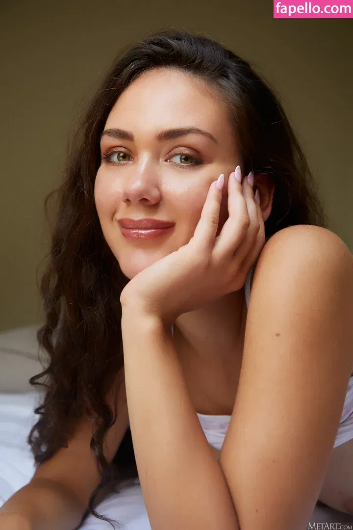 Vixi Rafi / vixi_rafi Onlyfans Photo Gallery 