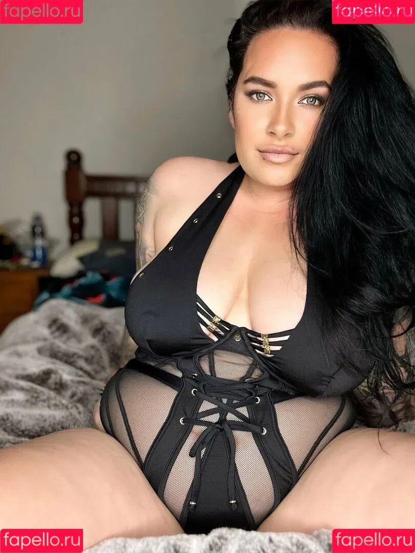 inkedivy_x / justyouraveragemum_x Onlyfans Photo Gallery 