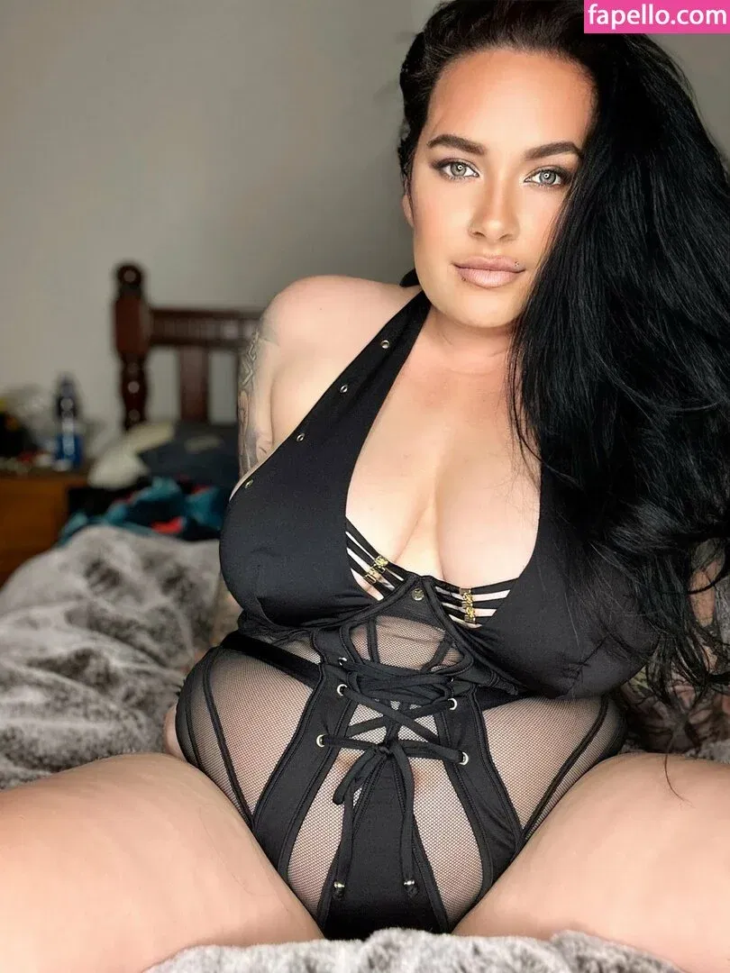 inkedivy_x / justyouraveragemum_x Onlyfans Photo Gallery 