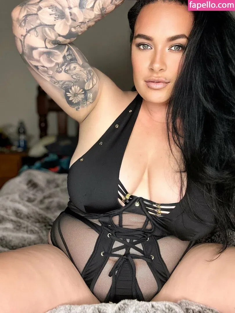 inkedivy_x / justyouraveragemum_x Onlyfans Photo Gallery 