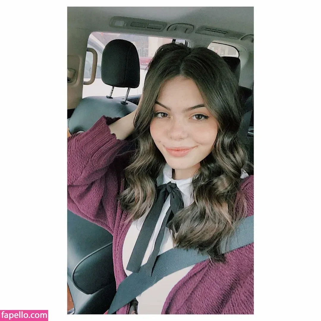 madelyn.whitehead / madelynwhitehead / u298282987 Onlyfans Photo Gallery 