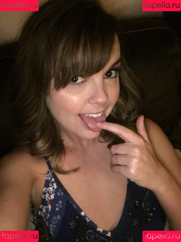 Dillion Harper / dillionharper / dillionharperexclusive_com / https: Onlyfans Photo Gallery 