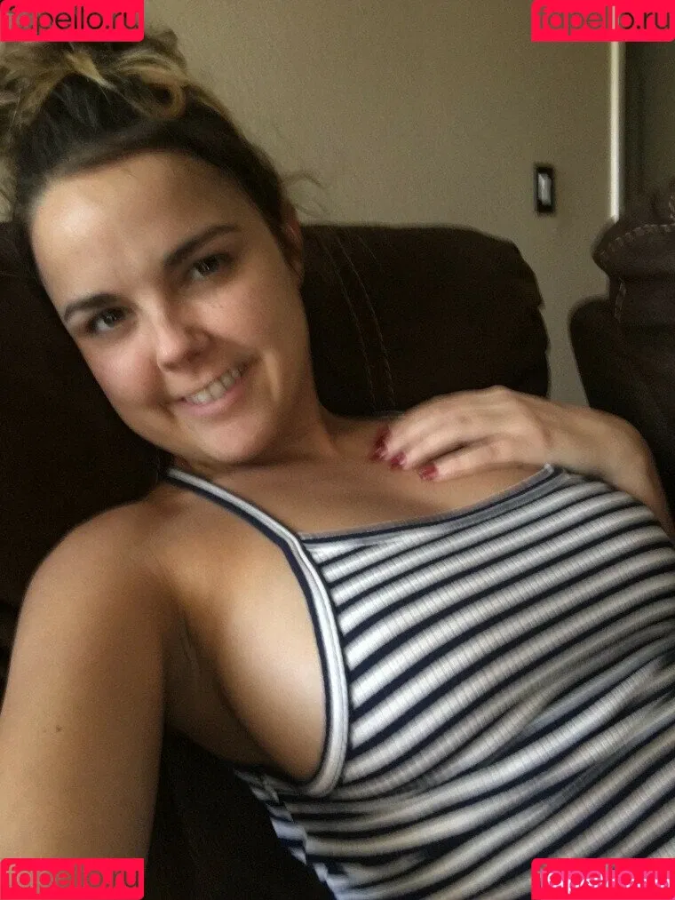 Dillion Harper / dillionharper / dillionharperexclusive_com / https: Onlyfans Photo Gallery 