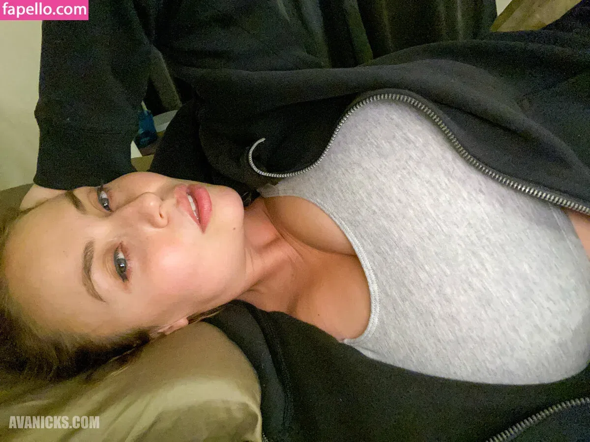 AvaDawn / AvaNicks / avanickspix Onlyfans Photo Gallery 