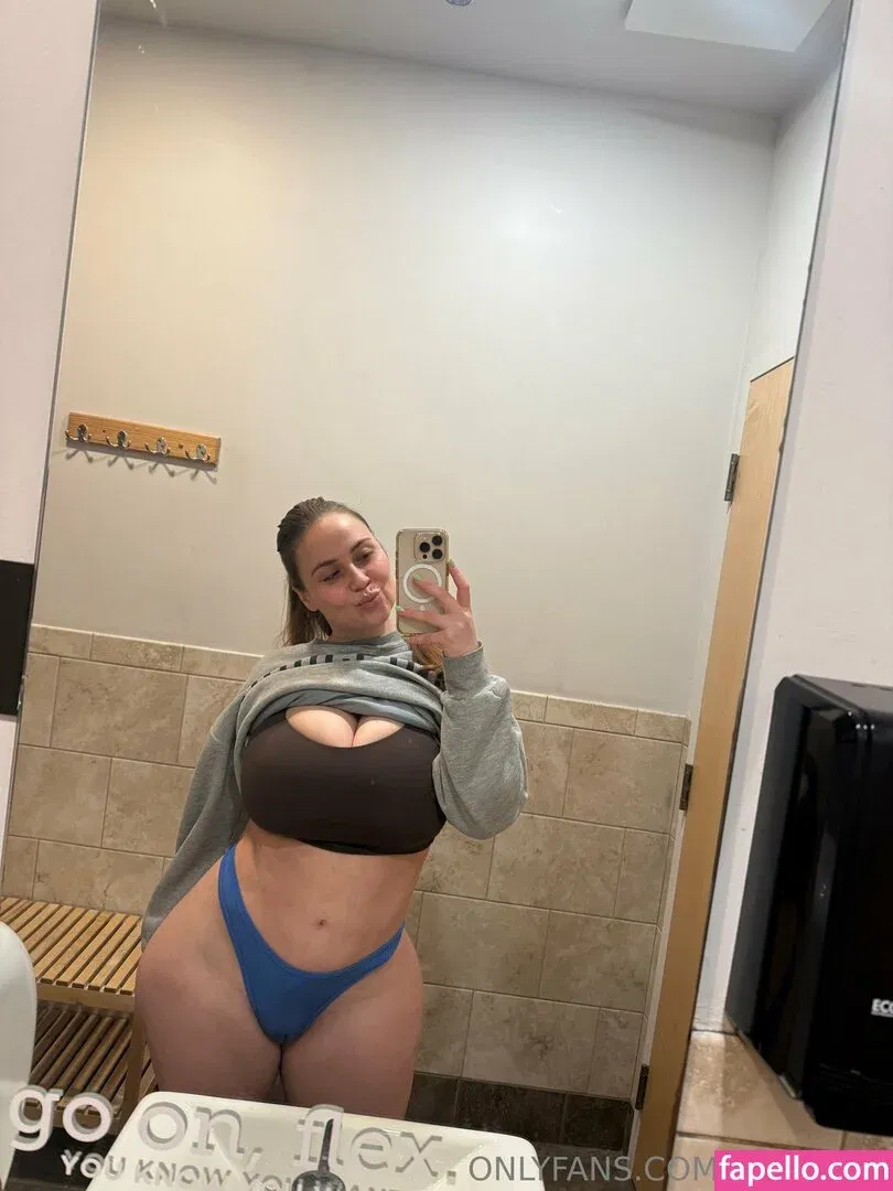 AvaDawn / AvaNicks / avanickspix Onlyfans Photo Gallery 