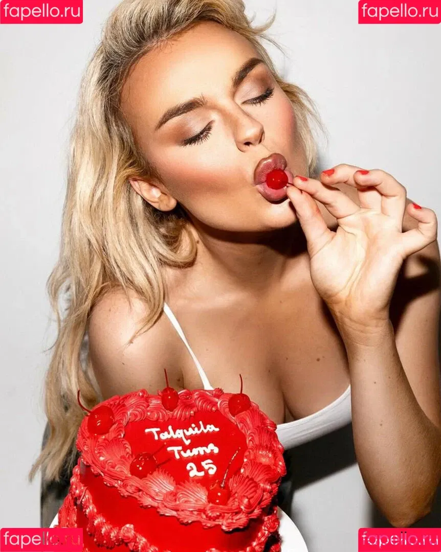 Tallia Storm / talliastorm Onlyfans Photo Gallery 