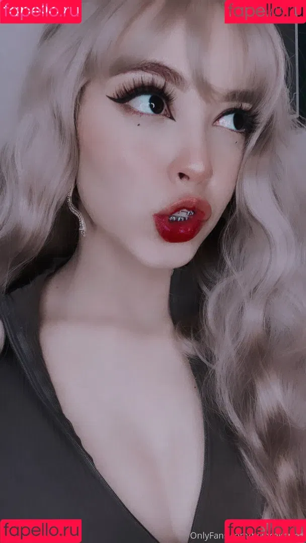 Bianca Karina / Biawhite / biancakariina / biancakarina Onlyfans Photo Gallery 