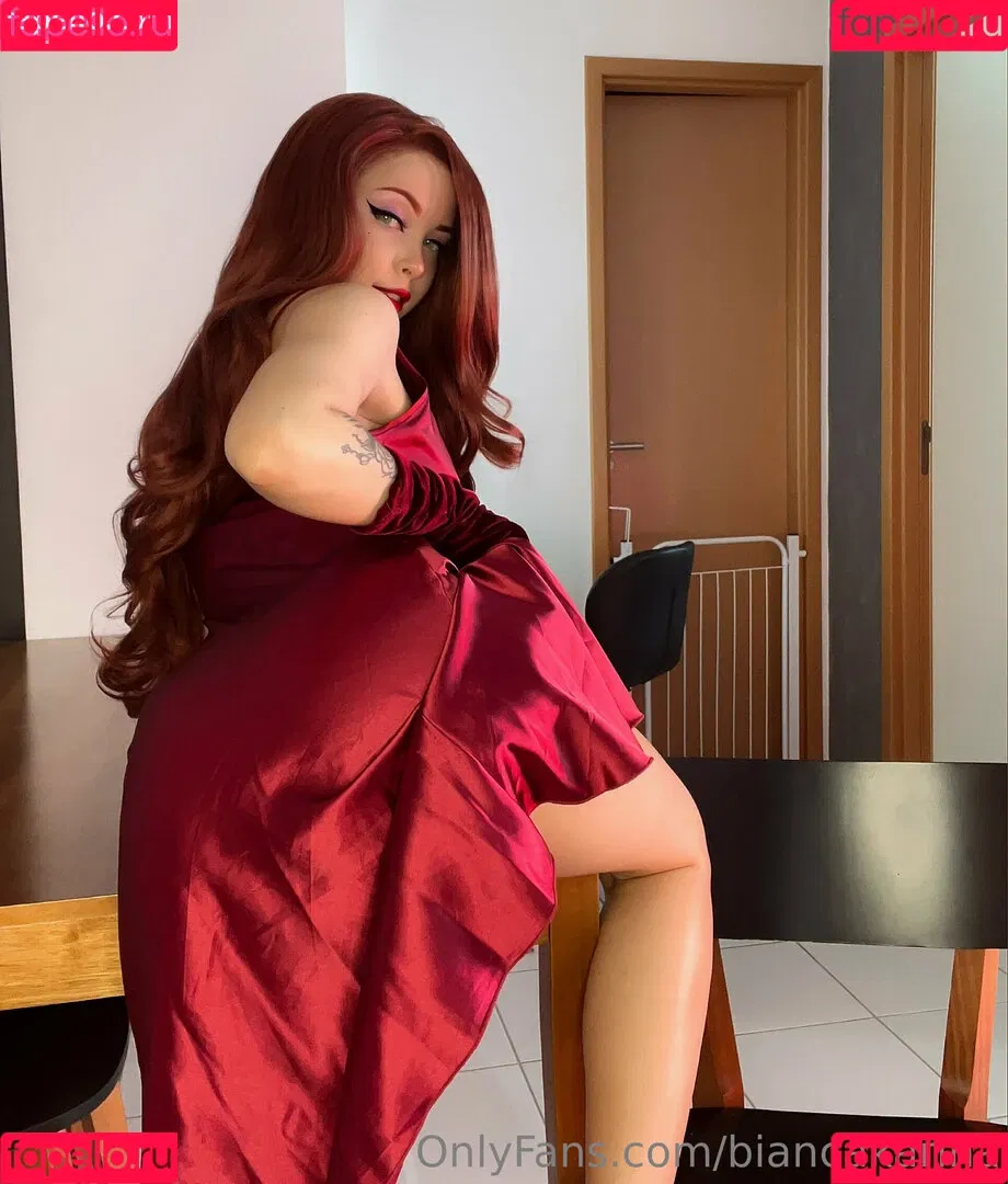 Bianca Karina / Biawhite / biancakariina / biancakarina Onlyfans Photo Gallery 