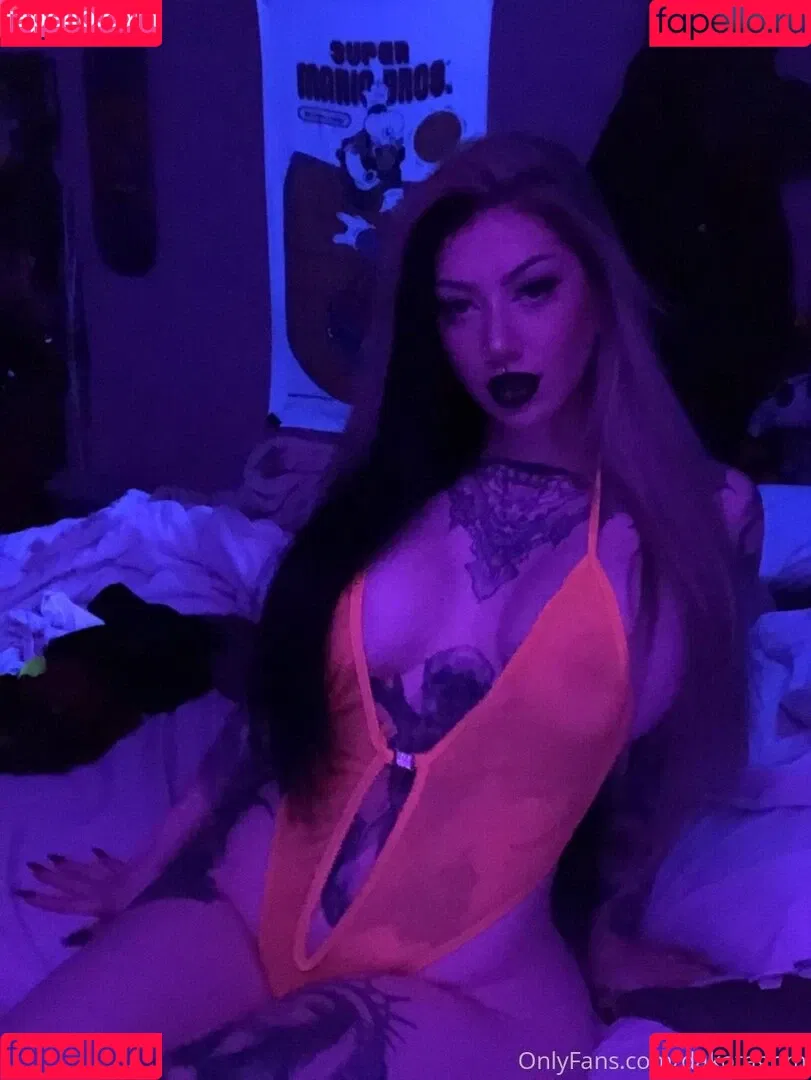 dakotagrim / ravengriim Onlyfans Photo Gallery 