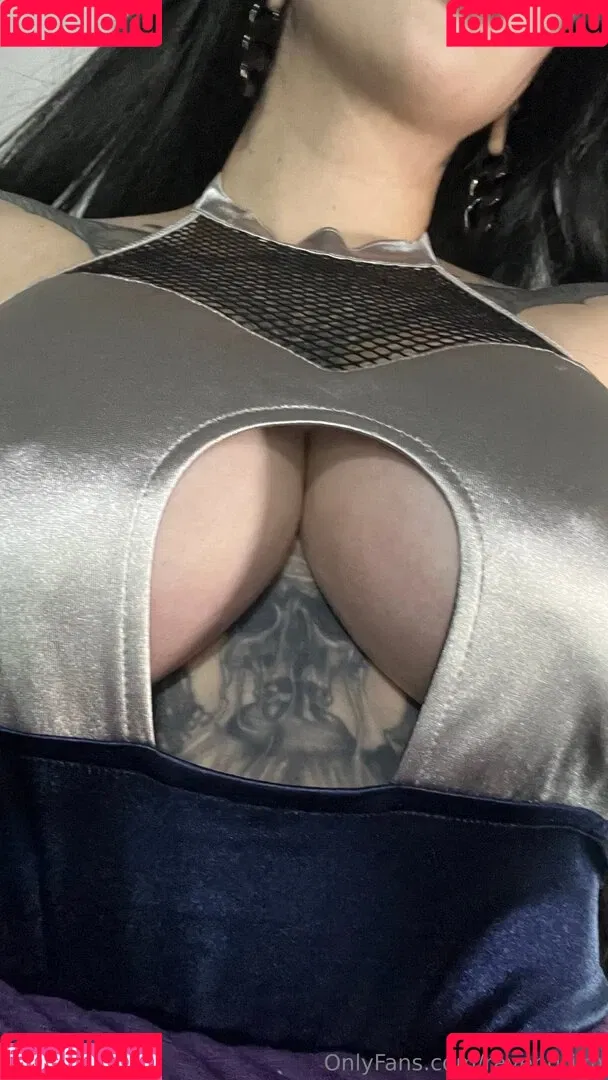 dakotagrim / ravengriim Onlyfans Photo Gallery 