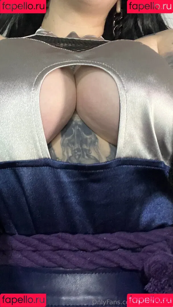 dakotagrim / ravengriim Onlyfans Photo Gallery 